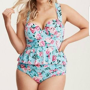Torrid peplum tankini size 2